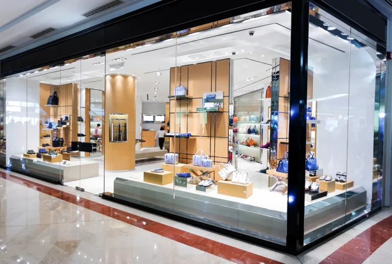 Why Prompt Shop Front Glass Replacement Is Essential for Every Business Owner
