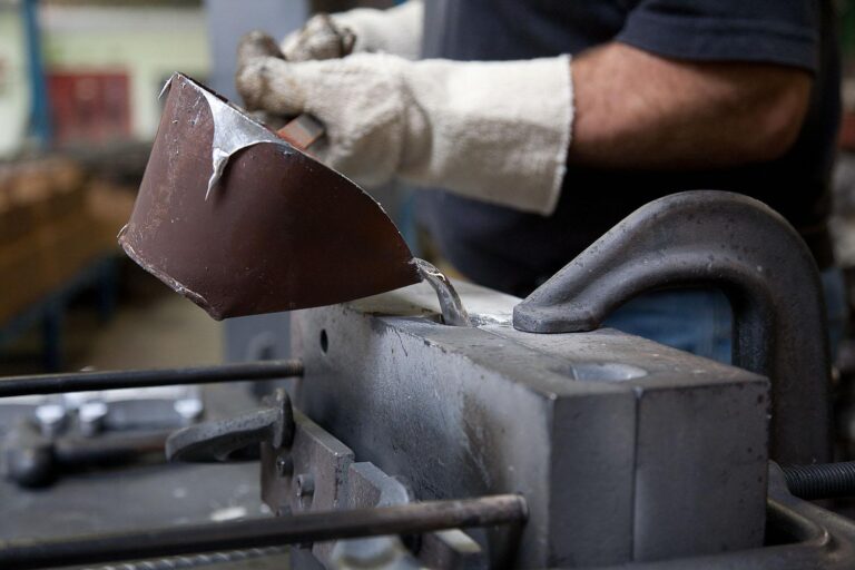 Elevating Component Integrity: The Definitive Case for Aluminium Gravity Die Casting Over Traditional Sand Moulds